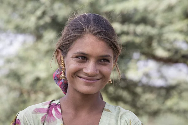 Žebrák indická dívka v Pushkar, Indie — Stock fotografie