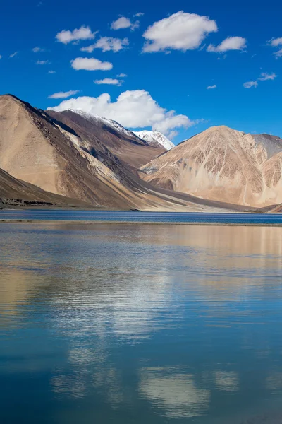 Pangong Lake. Ladakh, India — Stock Photo, Image