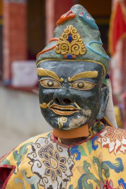 Tibet lama Hemis Gompa Budist festival Tsam gizem dans dans maske giymiş. Ladakh, Kuzey Hindistan