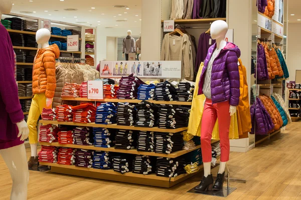 Women's clothing section in supermarket Siam Paragon. Bangkok, Thailand — Stock Photo, Image