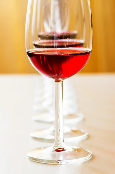 Red wine tasting on the table — Stock Photo, Image