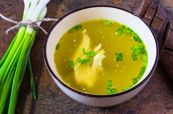 Caldo de galinha, sopa — Fotografia de Stock