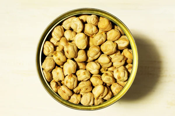 Canned chickpeas — Stock Photo, Image