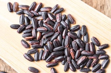 siyah yabani pirinç