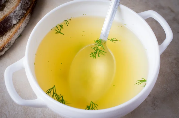 Bouillon, caldo, sopa clara — Fotografia de Stock