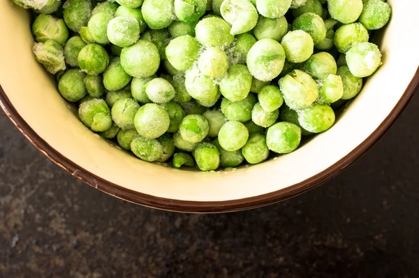 Frozen green peas — Stock Photo, Image