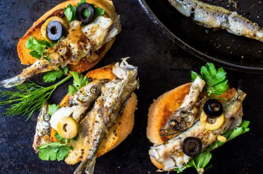 Sandviç, ızgara balık tapas