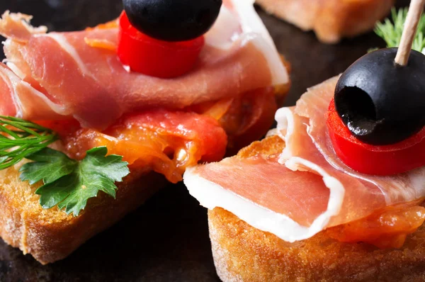 Two pintxos with prosciutto — Stock Photo, Image