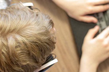 Genç için dizüstü Üstten Görünüm