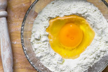 Hamur makarna üstten görünüm için pişirme