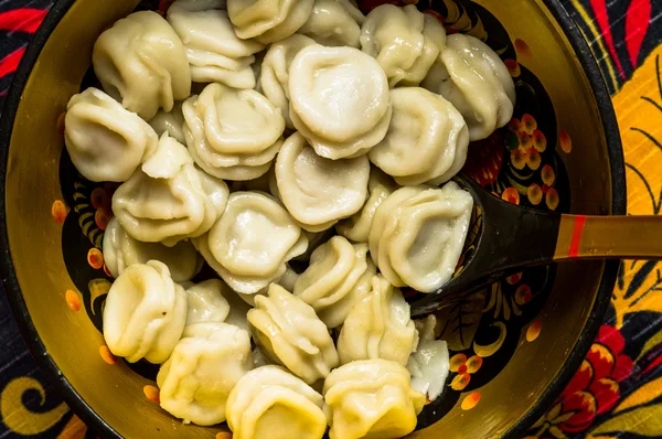 Vasul rusesc pelmeni — Fotografie, imagine de stoc