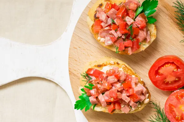 Νόστιμο ορεκτικό crostini (crostino) — Φωτογραφία Αρχείου