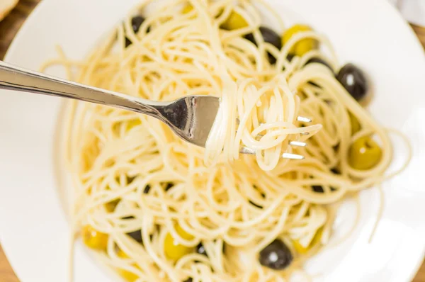 Widelec z makaronu spaghetti — Zdjęcie stockowe