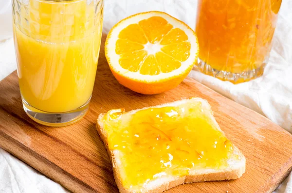 Sandwich with orange jam — Stock Photo, Image