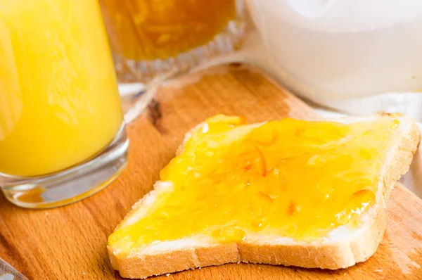 Sandwich with orange jam — Stock Photo, Image