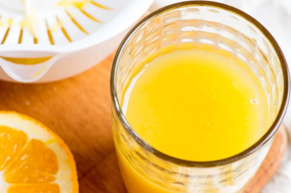 Glass of orange juice — Stock Photo, Image