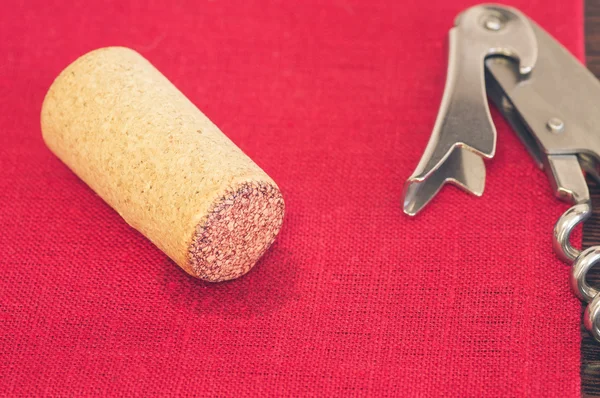 Wine cork and steel corkscrew — Stock Photo, Image