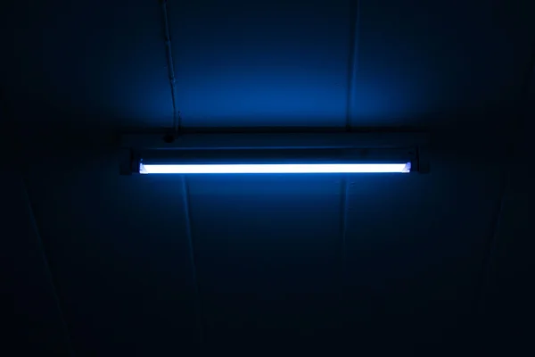 Деталь люминесцентной лампы — стоковое фото