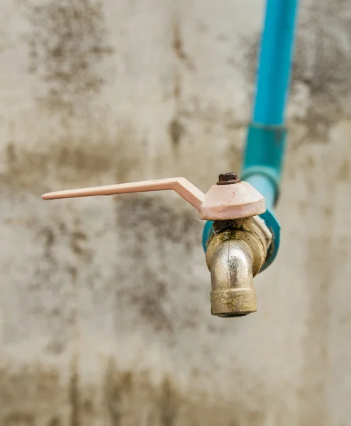 Old water tap valve — Stock Photo, Image