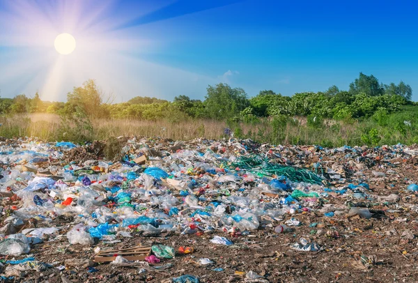 Plastic garbage (illegal dump) — Stock Photo, Image