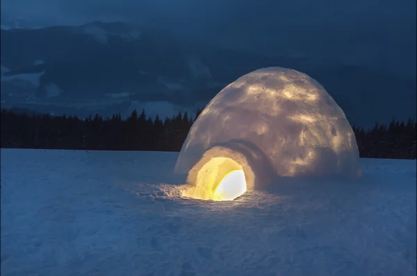 Luz no iglu — Fotografia de Stock