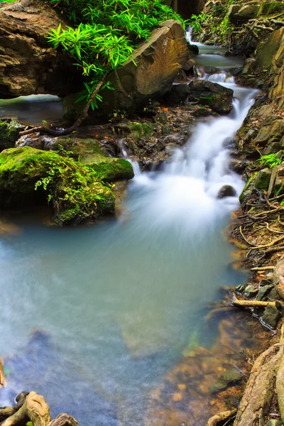 Thailand waterfall in park — Stock Photo, Image