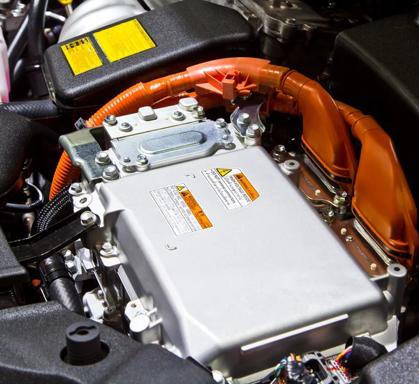 Bateria e motor híbrido — Fotografia de Stock
