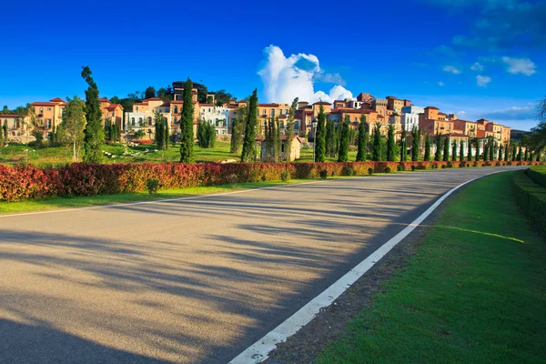 Buildings in resort town — Stock Photo, Image