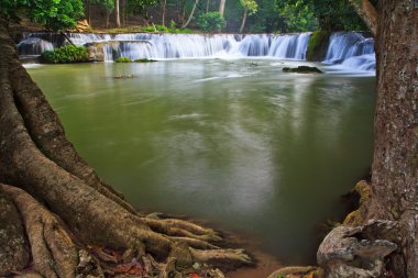 Yaz şelale Tayland Park 