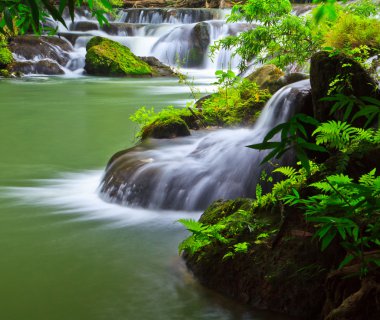 Yaz şelale Tayland Park 
