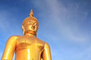 Wat muang büyük Buda heykeli