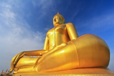 Wat muang büyük Buda heykeli