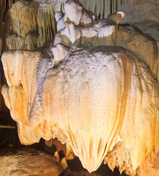 Cuevas en el Parque Nacional — Foto de Stock