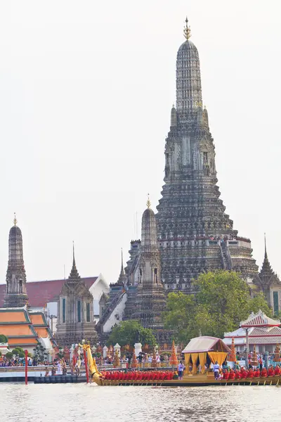 Landmark of Bangkok Temple of Wat Arun — Stock Photo, Image