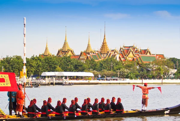 Bak de Kathina ceremonie van Royal Barge — Stockfoto