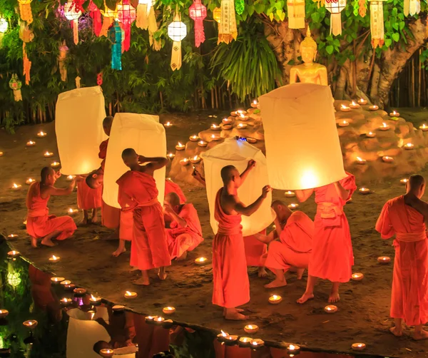 Loy Krathong festival — Stockfoto