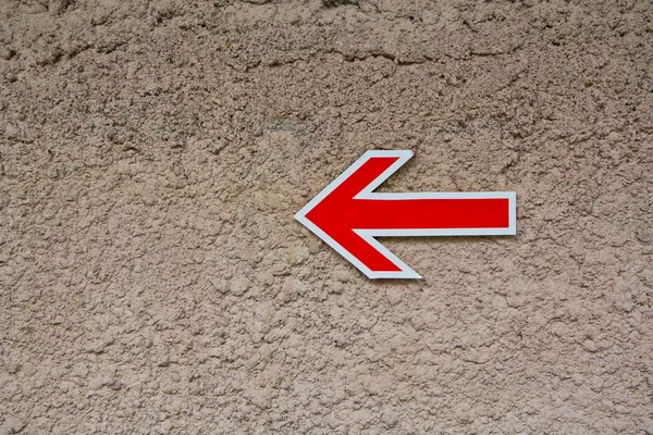 street sign arrow