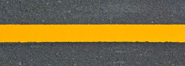 Asphalt Road with Yellow Line — Stock Photo, Image