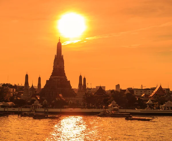 Templet i Wat Arun i Bangkok — Stockfoto