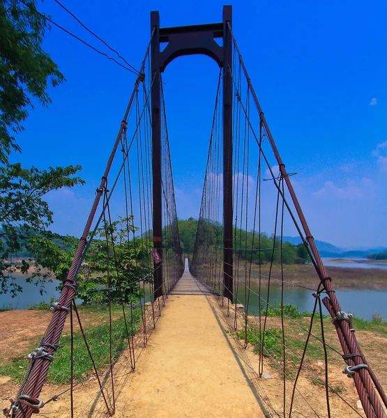 Puente de madera cuerda —  Fotos de Stock