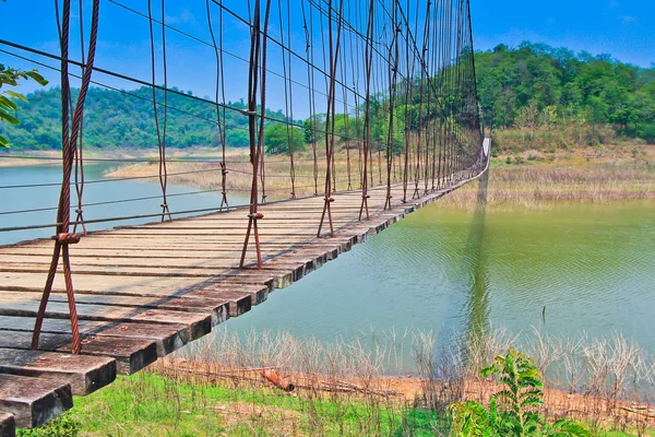 Puente de madera cuerda —  Fotos de Stock