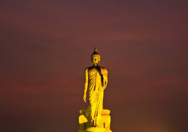 Buda heykelinin silueti