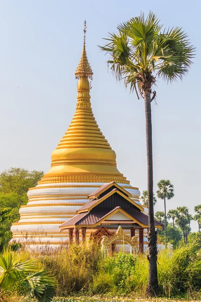 Landmark Temple in Myanmar — Stock Photo, Image