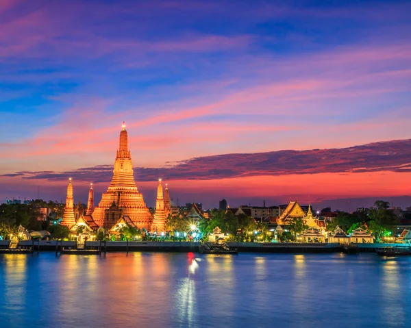 Świątynia Wat Arun w Bangkoku — Zdjęcie stockowe