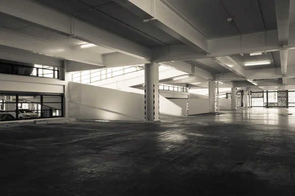 Edificio aparcamientos — Foto de Stock