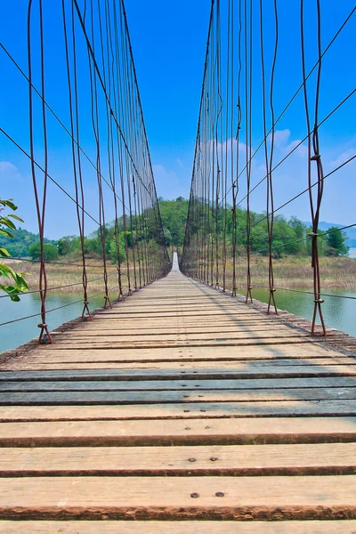 Corda ponte de madeira — Fotografia de Stock