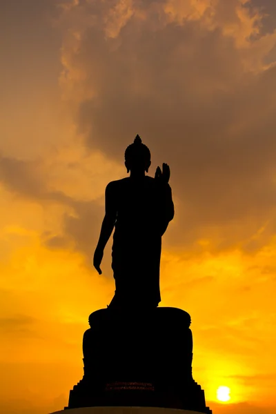 Buddha on beautiful sunset — Stock Photo, Image