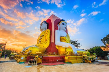 Bago Kyaikpun Buda 