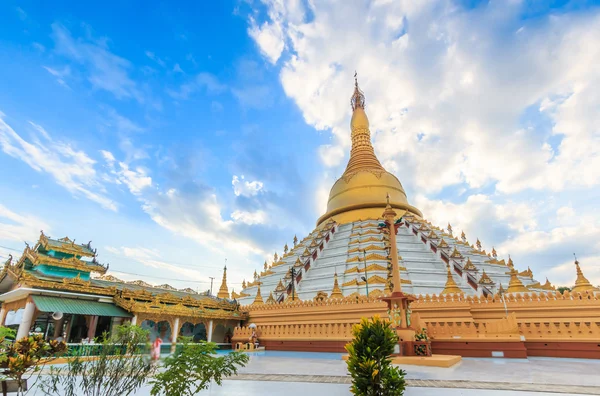 Punto di riferimento Pagoda in Bago — Foto Stock