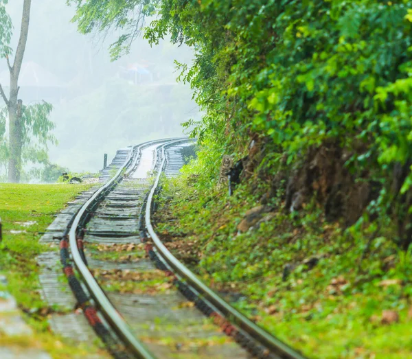 Järnvägsspåren vid Thailand — Stockfoto